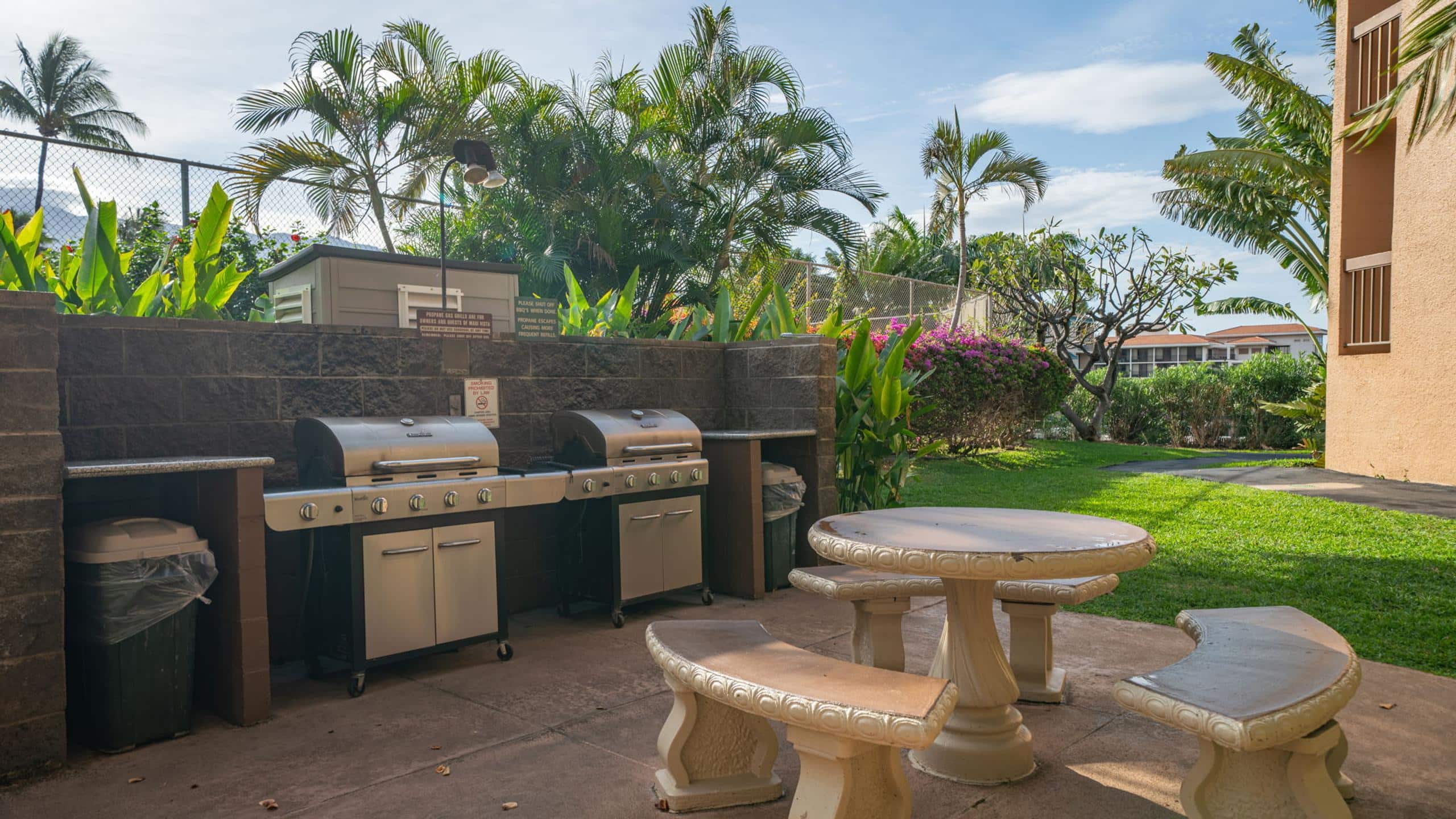 Condo in Kihei · ★4.84 · 1 bedroom · 2 beds · 1 bath - Image 38