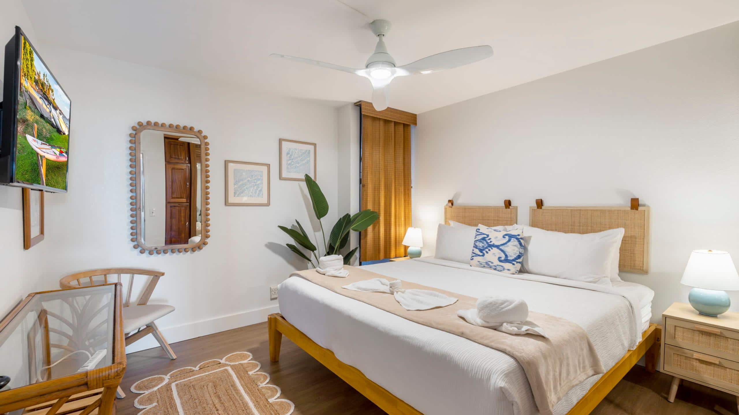 Condo in Kihei · ★4.84 · 1 bedroom · 2 beds · 1 bath - Image 21