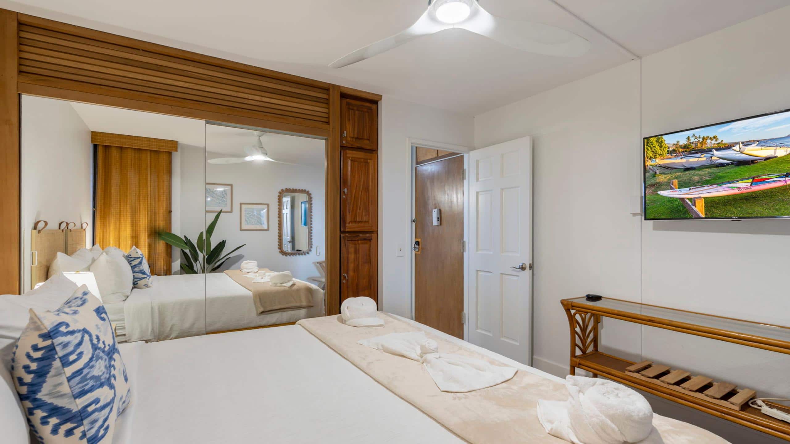 Condo in Kihei · ★4.84 · 1 bedroom · 2 beds · 1 bath - Image 19