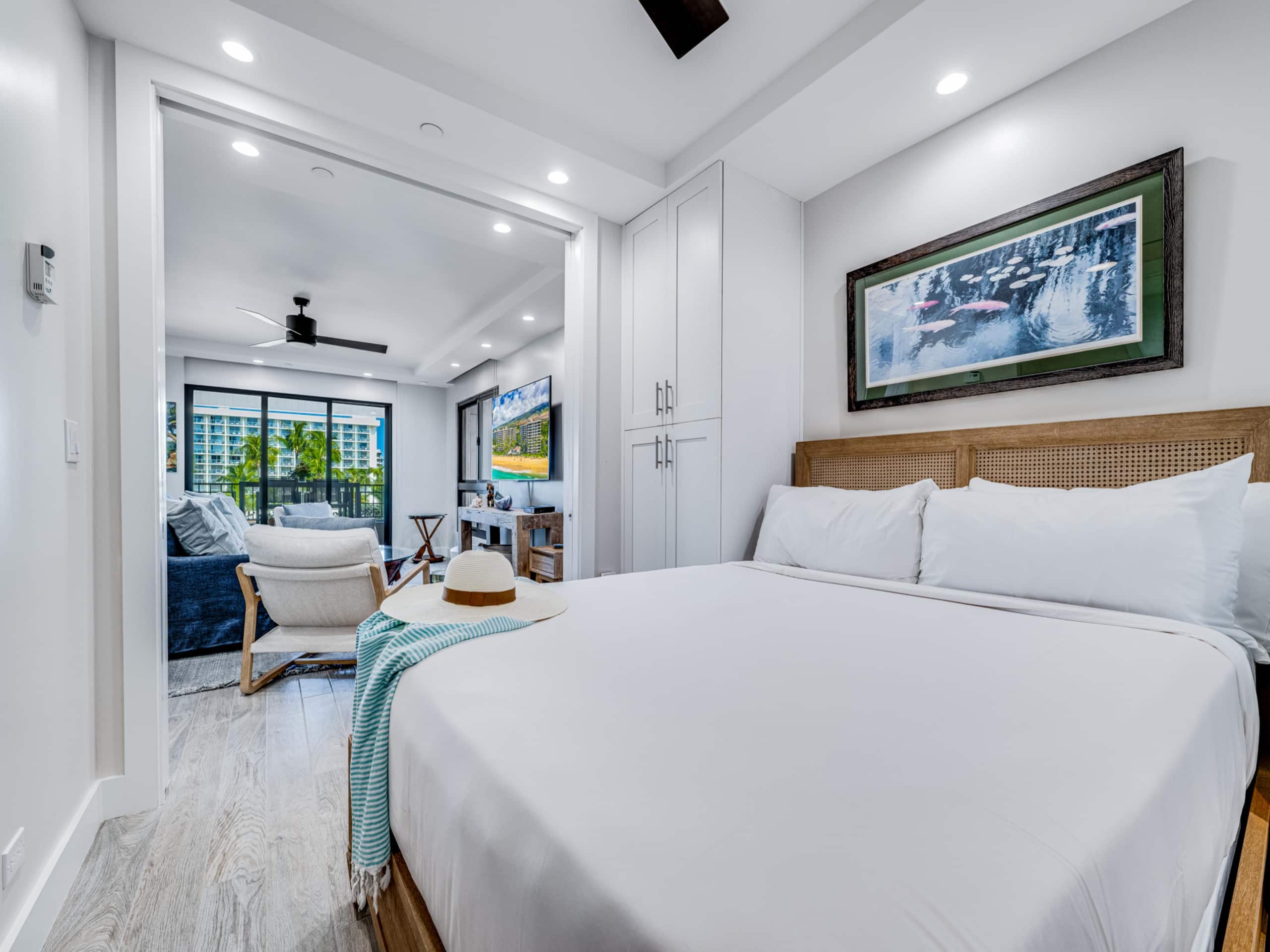 Soak Up Ocean Views & Resort Amenities | Sleeps 6 - Image 10