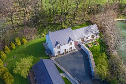 Ty-Ffynnon