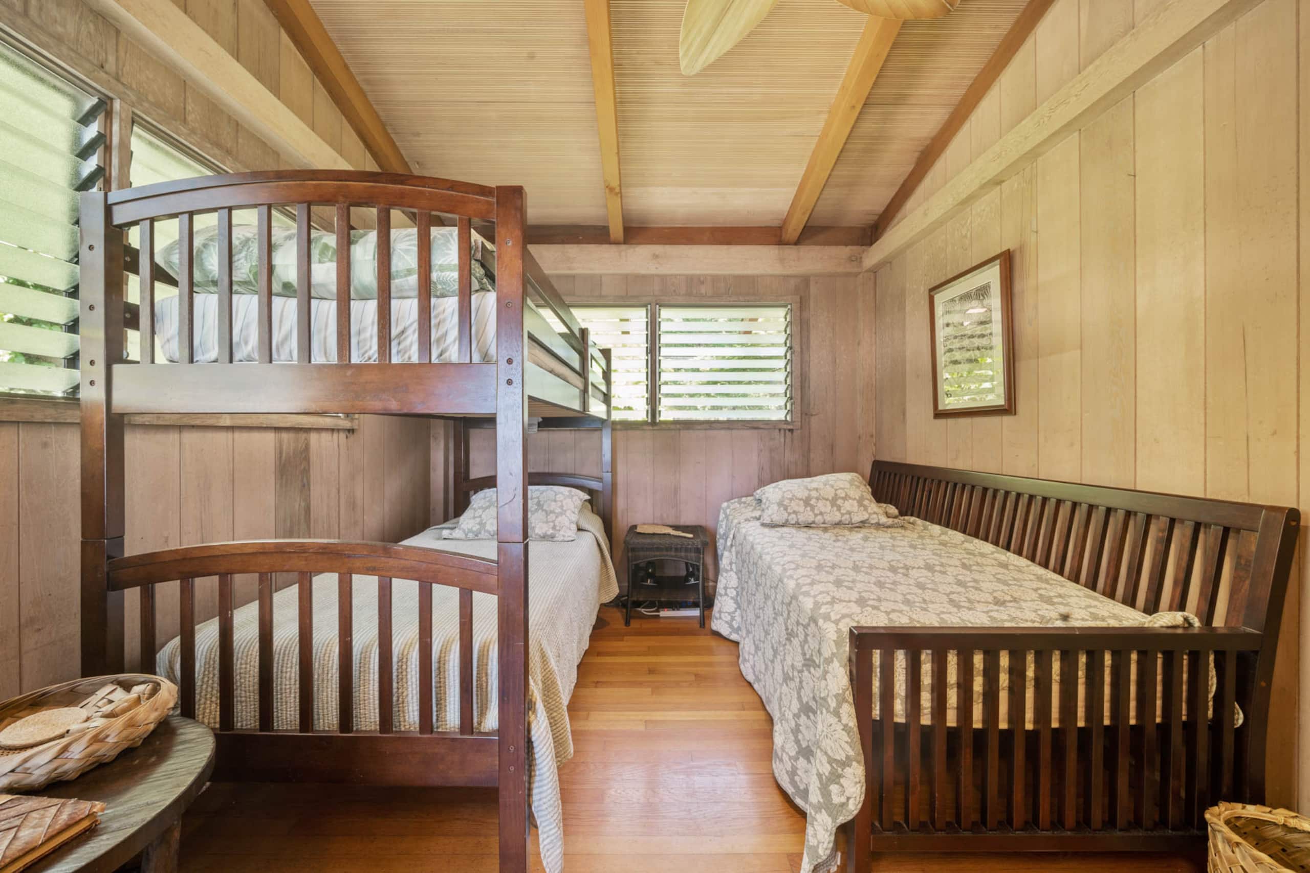 Home in Kailua-Kona · ★4.67 · 2 bedrooms · 3 beds · 2 baths - Image 22