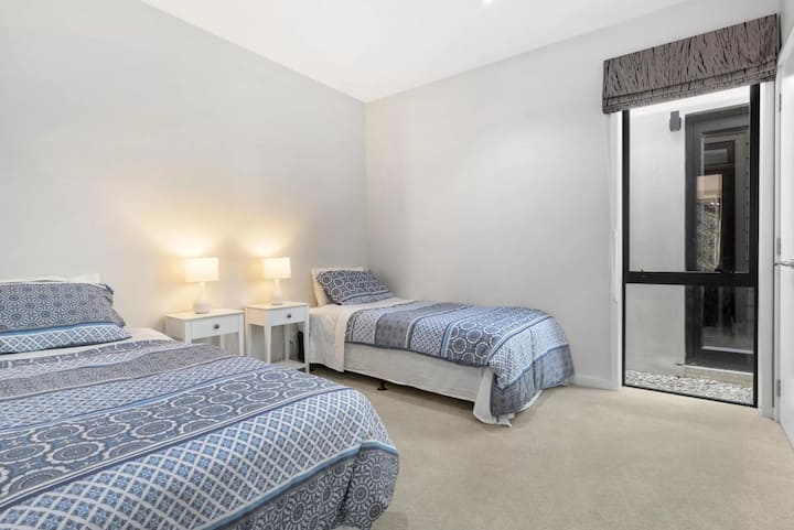 6PL-2 სინგლები