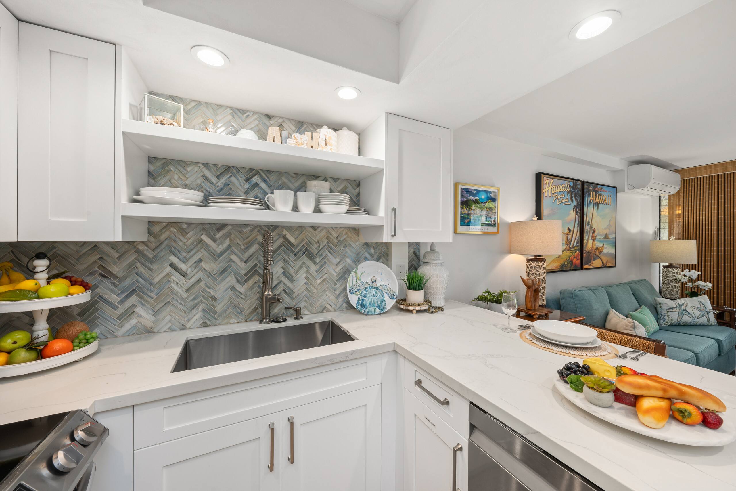 Condo in Lahaina · ★4.86 · 1 bedroom · 2 beds · 1 bath - Image 14