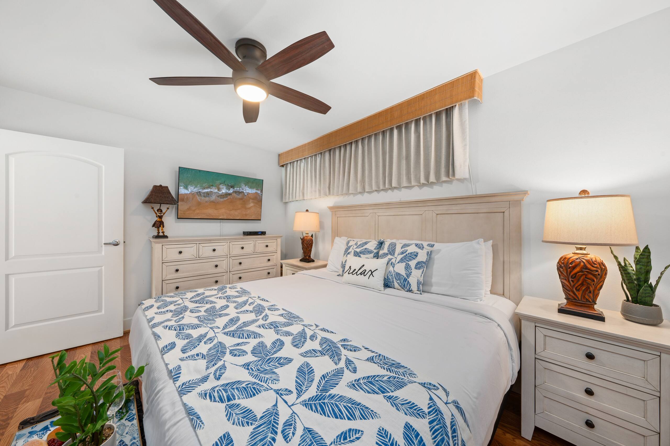 Condo in Lahaina · ★4.86 · 1 bedroom · 2 beds · 1 bath - Image 16