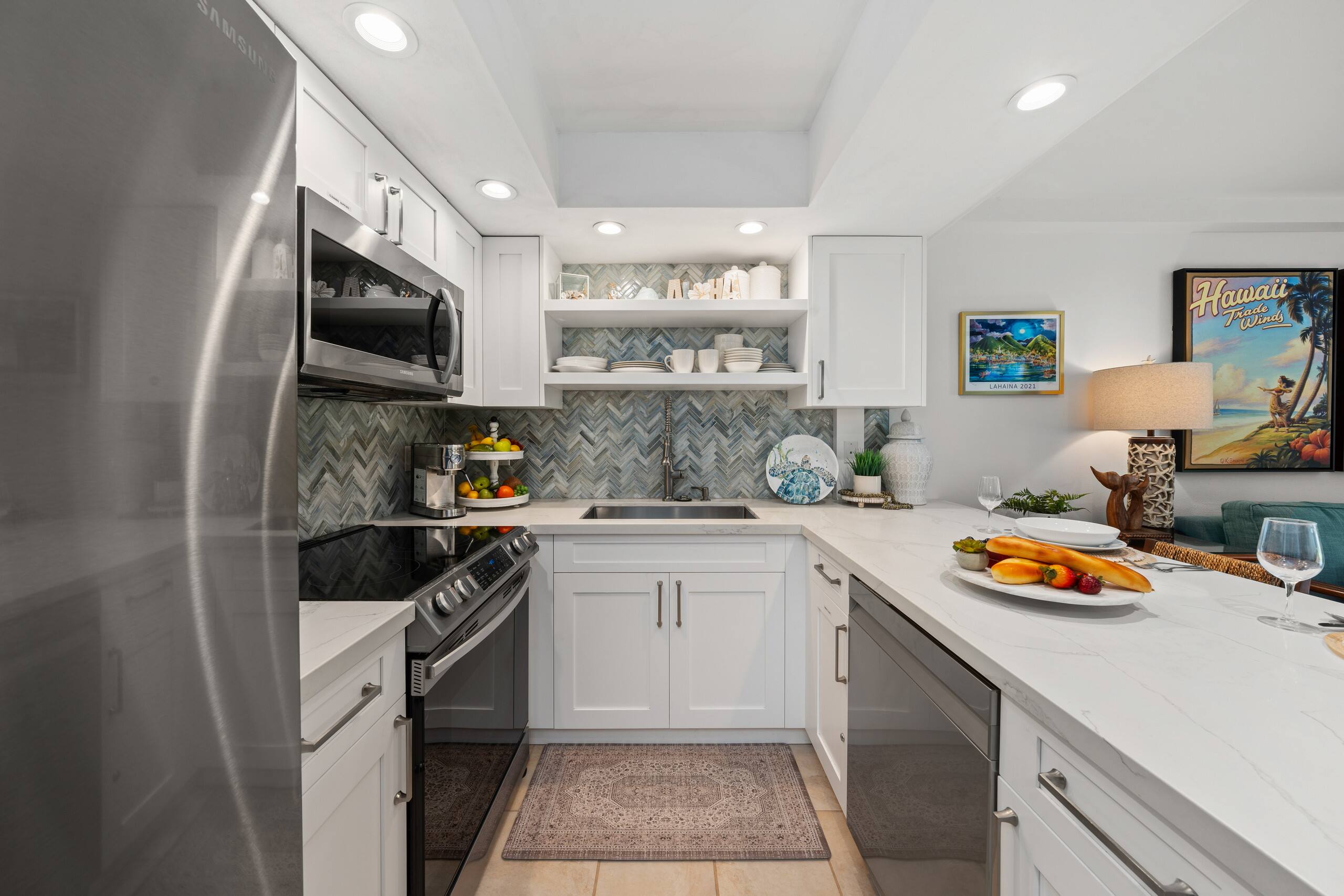 Condo in Lahaina · ★4.86 · 1 bedroom · 2 beds · 1 bath - Image 13