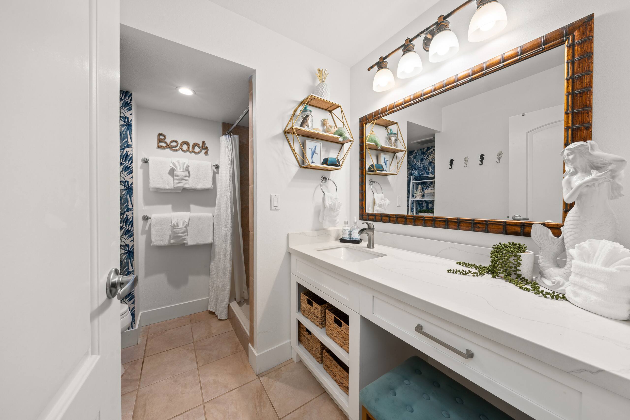 Condo in Lahaina · ★4.86 · 1 bedroom · 2 beds · 1 bath - Image 21