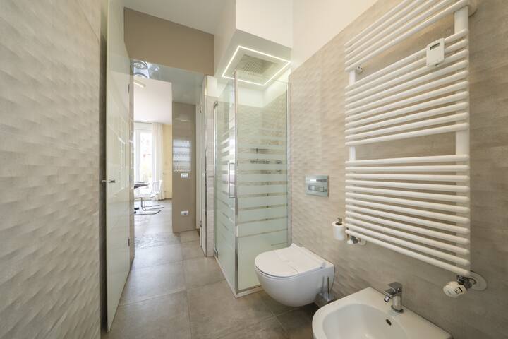 Glamorous Terrace – Excl. 3bdr a 300mt da Centrale gallery image 4