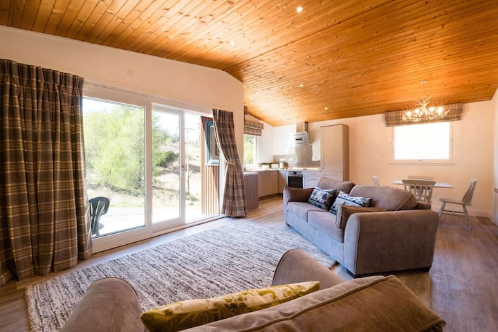 Stunning Countryside Luxury Lodge - Dog Friendly - Tyndrum
