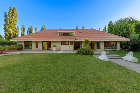 Fliphaus + Wine Country - Deluxe Mansion 9 Bd 27 p