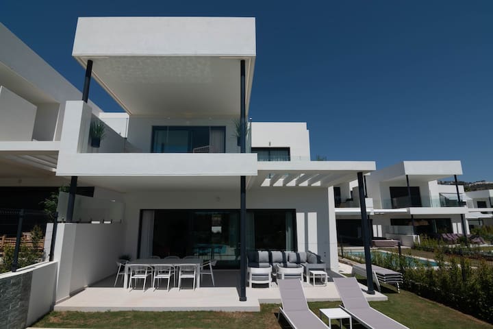 Marbella Banus managed Airbnb listing 3