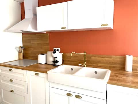 La Touzetterie with Private Spa-Courtyard