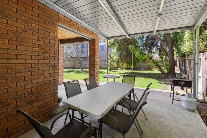 New Street Beach House gallery image 4