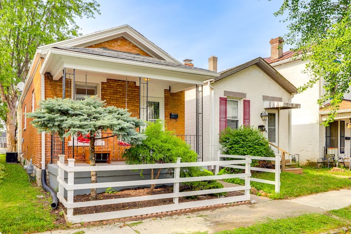 Dog-friendly Dayton Home Near Downtown + Hospitals - Dayton, OH
