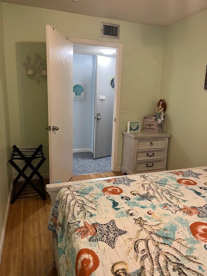 Спална соба со спуштање