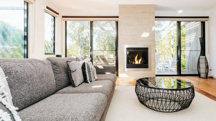 Tranquil Shores gallery image 5