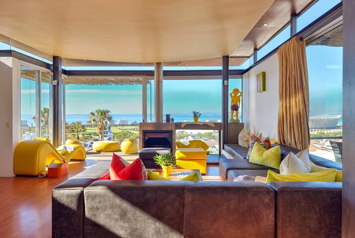 Ocean Views | Open Plan | Pool | 4 Bed gallery image 4