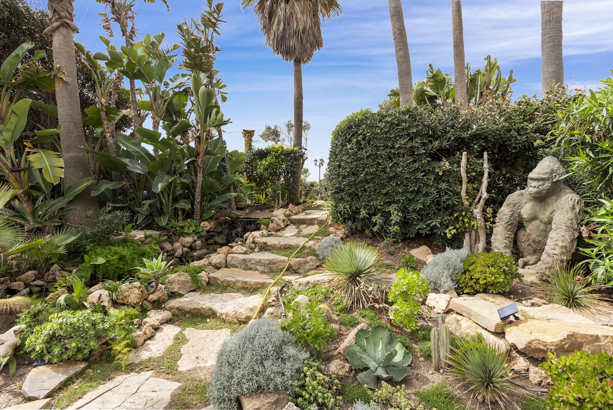 Villa Oceano - Mediterranean Seaside Palace! 3