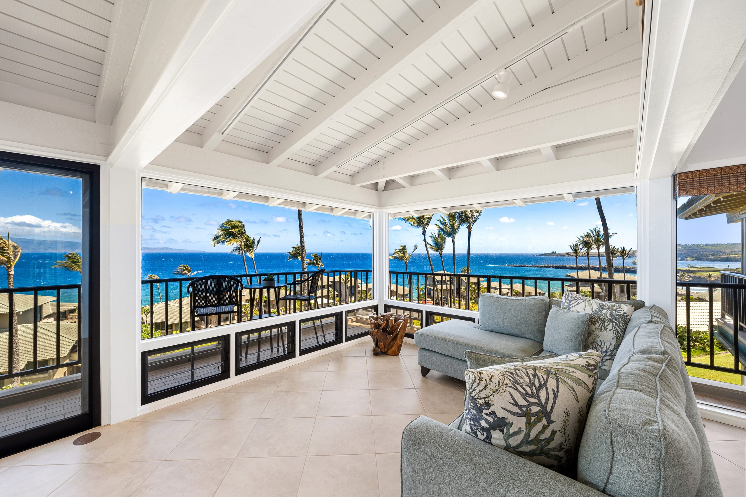 Condo in Lahaina · ★4.93 · 2 bedrooms · 3 beds · 3 baths - Image 1