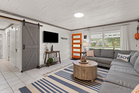 Top Airbnb: Reel Life - By Beach Access in Jekyll Island