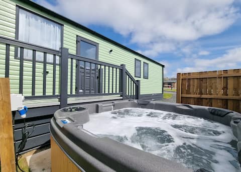 Tweed Retreat - 2 Bedroom (Pet Friendly)