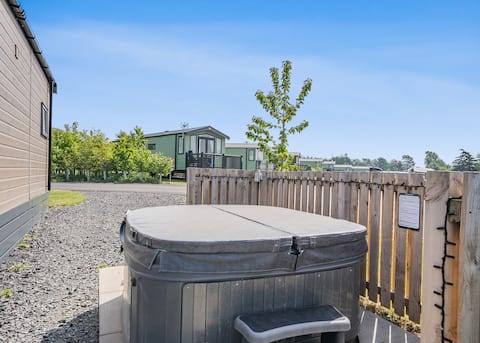 Baird's Chalet (Pet Friendly)