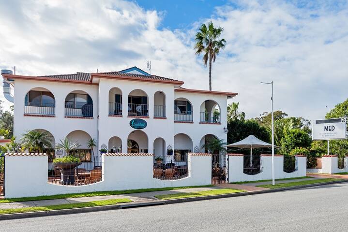 Penthouse gallery image 4