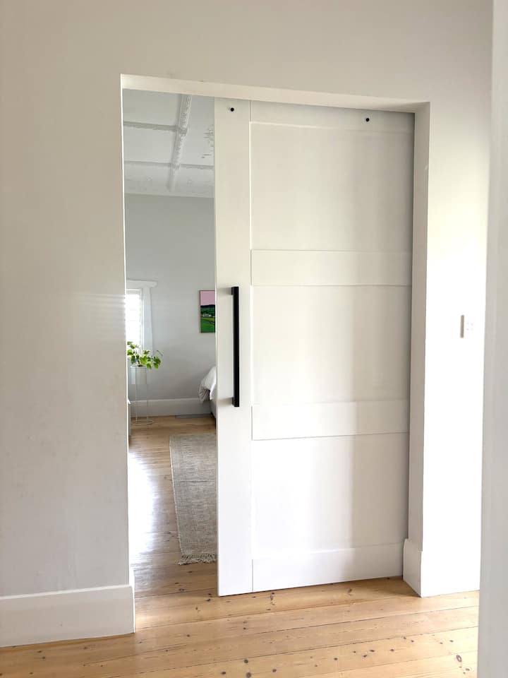 Bedroom 5 - 1 x King Single Bed + 1 x Single Trundle Bed, hanging rack, chest of draws, TV, lounge