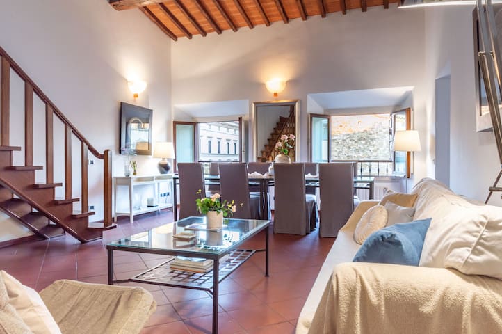 Casa Rondinelli – Casa Rondinelli