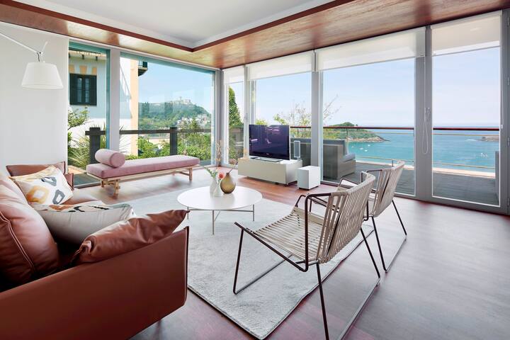 Villa Baena by FeelFree Rentals gallery image 3