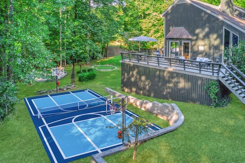 Arlington Oasis | Sport Court, HotTub, Golf, Games