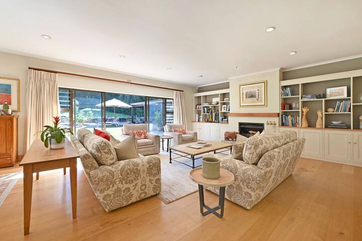 Linyanti Expansive Family Getaway gallery image 4