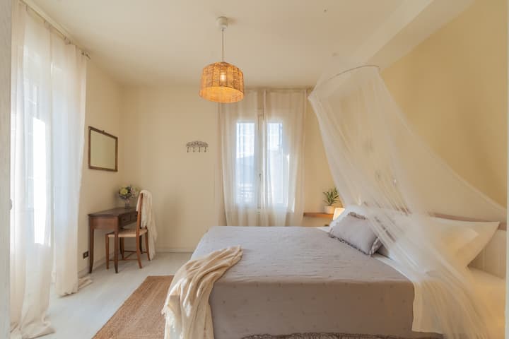 غرفة النوم 1