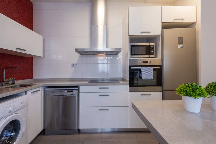 Stylish Attic in Valencia Centre by Florit Flats gallery image 2