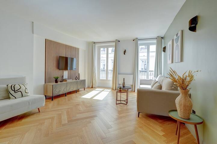 The Blue Stay managed Airbnb listing 2