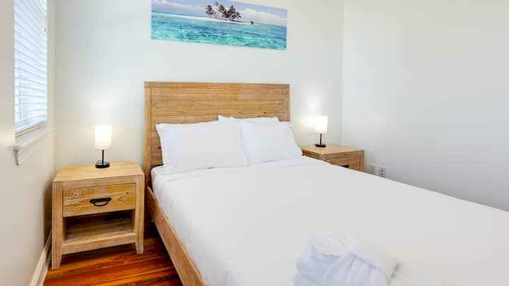 120424-605A&B6th--87