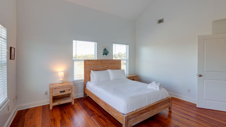 120424-605A&B6th--19