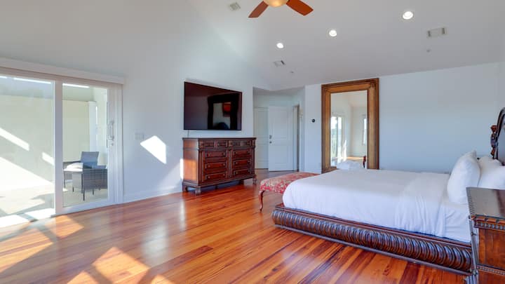 120424-605A&B6th--91