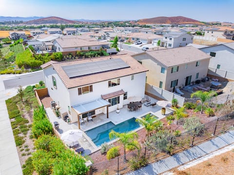 Luxury Wine Country Home with Pool & Spa