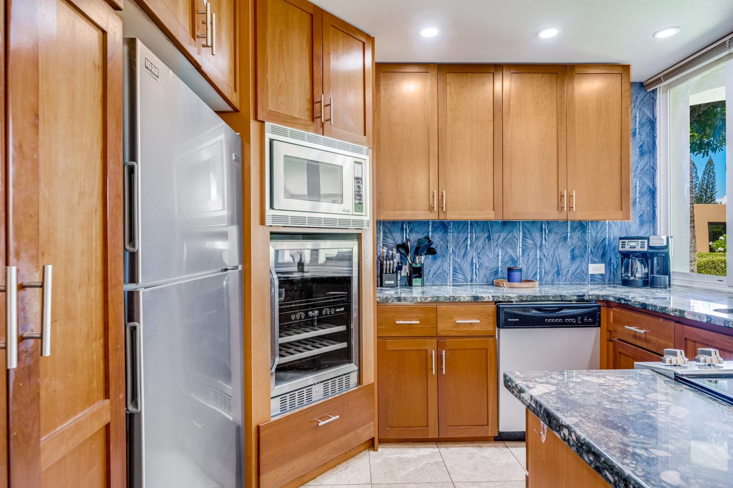 Condo in Kihei · ★4.92 · 2 bedrooms · 3 beds · 2 baths - Image 3