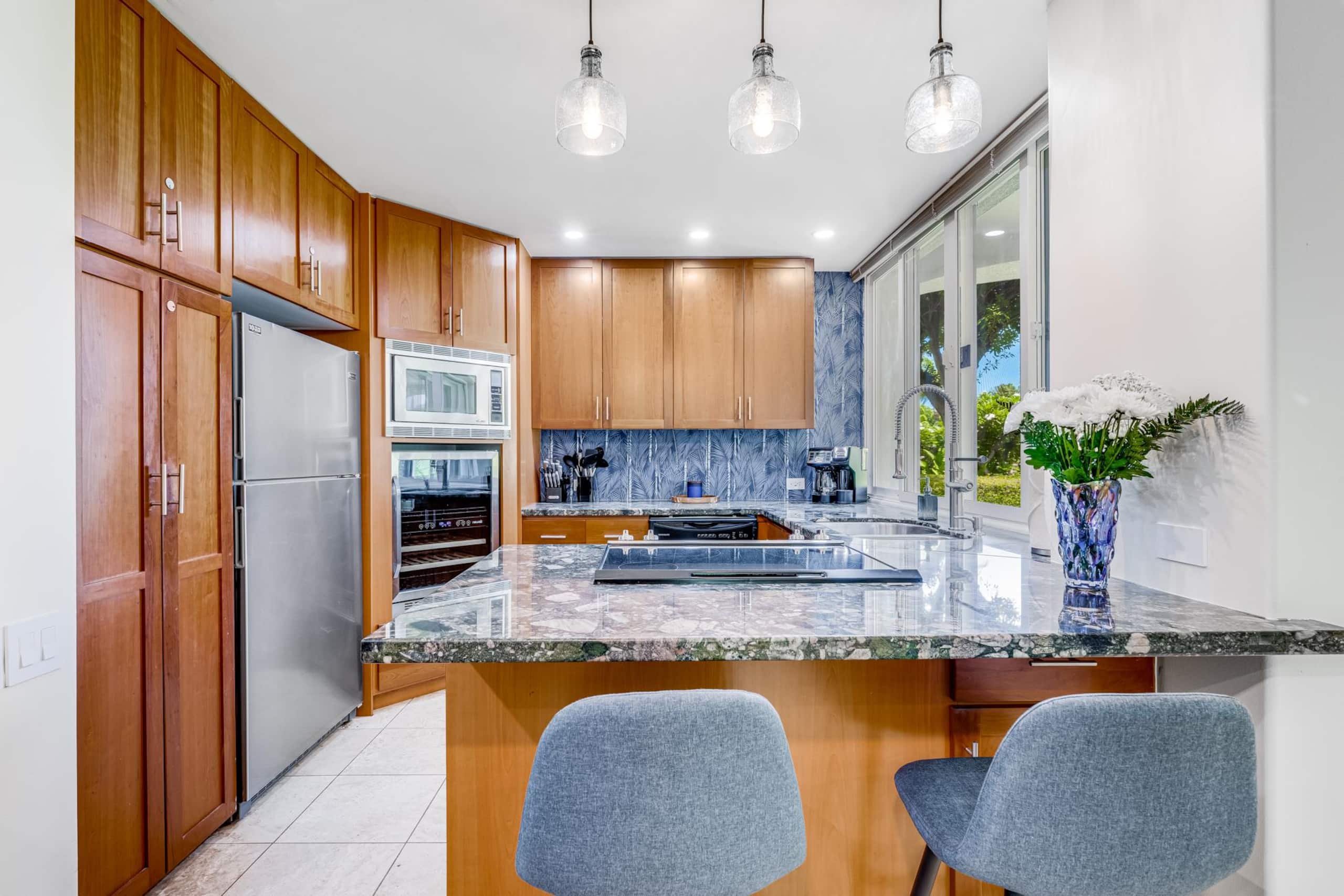 Condo in Kihei · ★4.92 · 2 bedrooms · 3 beds · 2 baths - Image 12