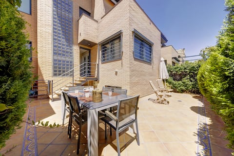 Apavonia Chalet in Boadilla del Monte Madrid