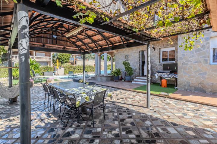 Villa natura 20 km de las playas gallery image 3