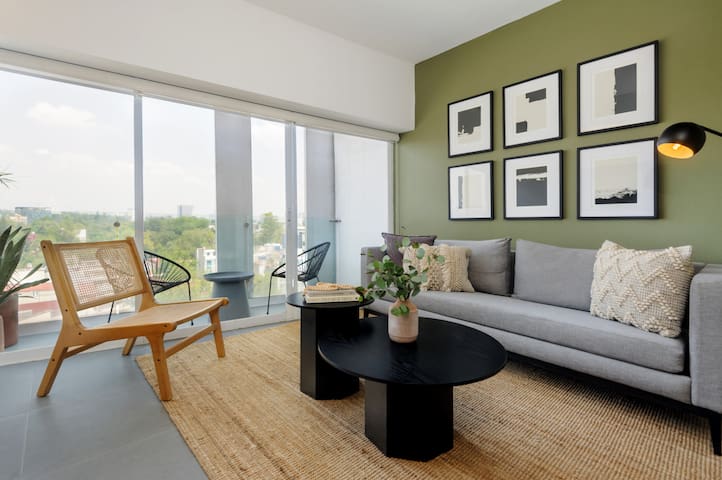 Modern 2BR Duplex, with balcony.