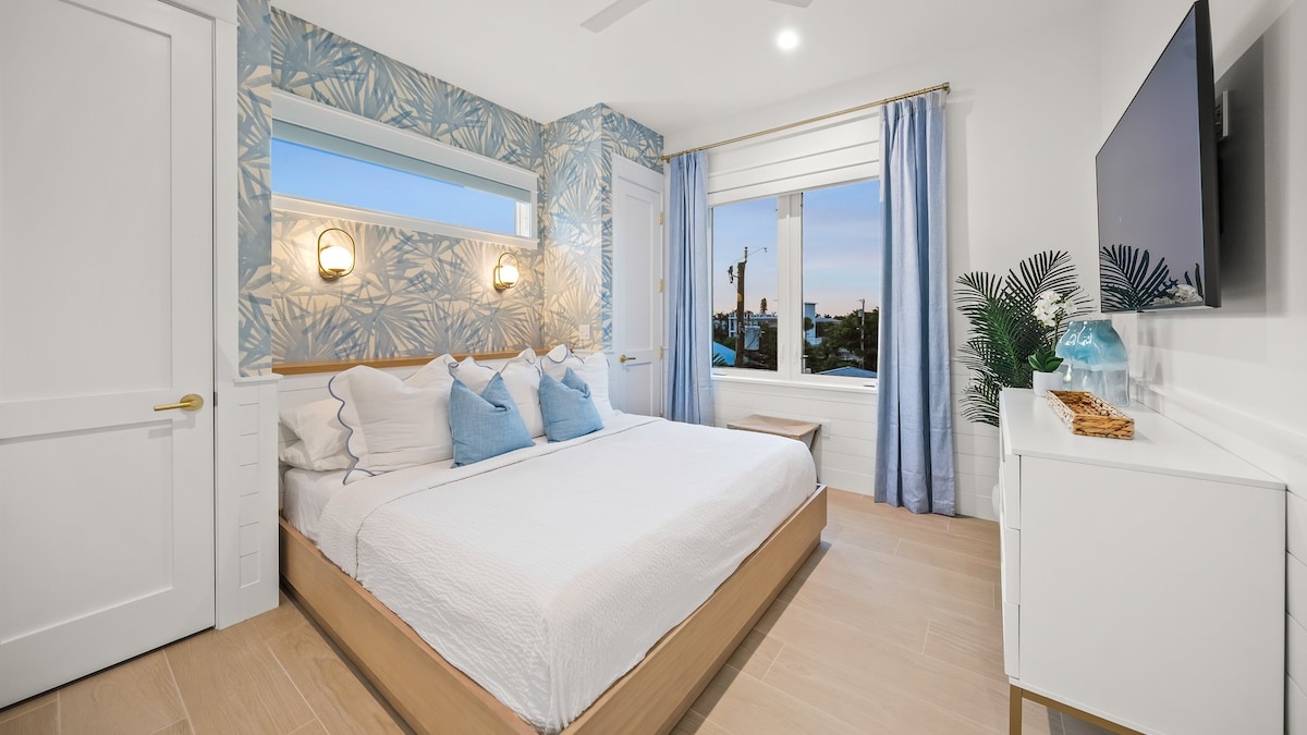 Dormitorio 3 - Cama tamaño king y baño privado