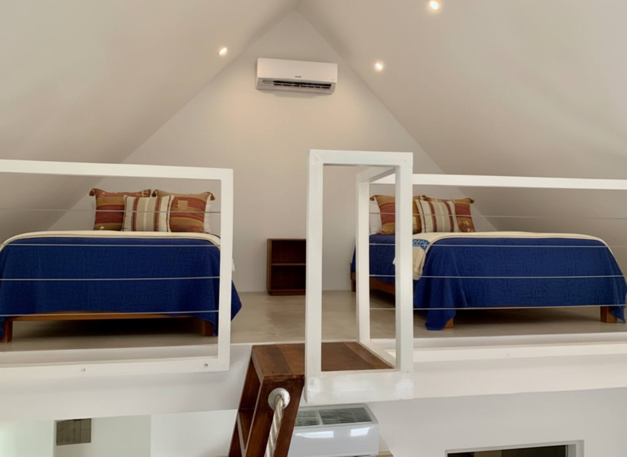 Home in Kahuku · ★4.95 · 5 bedrooms · 10 beds · 3 private baths - Image 15