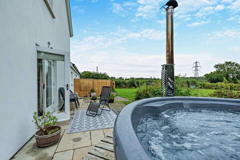 6 Bed in Ludchurch (oc-m29751)