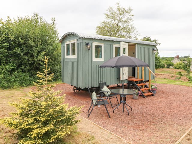 Listing in North Devon