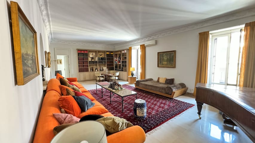 Iconic Apartment in Gran Via