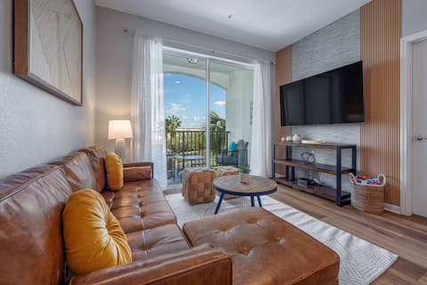 Successful Airbnb property: IS2-301 - 3BR condo near Disney and universal in Williamsburg
